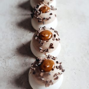 Mignardise pavlova choco/praliné amande noisette